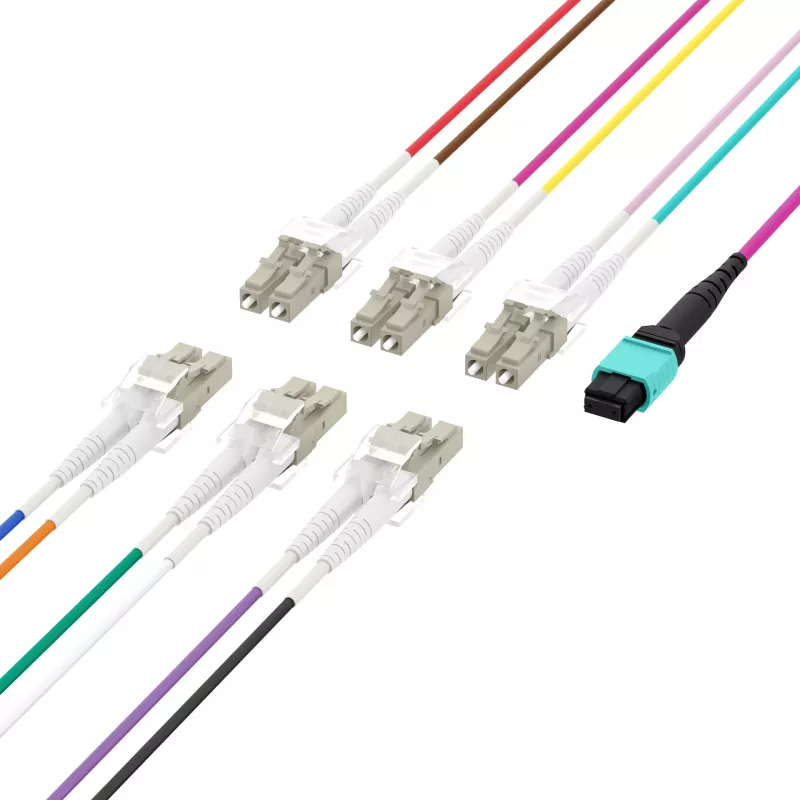 EFB MTP auf LC 12-Faser OM3 LSZH Aqua Fan-out Patchkabel, 7,5 m MTPF12LCOM3-7,5