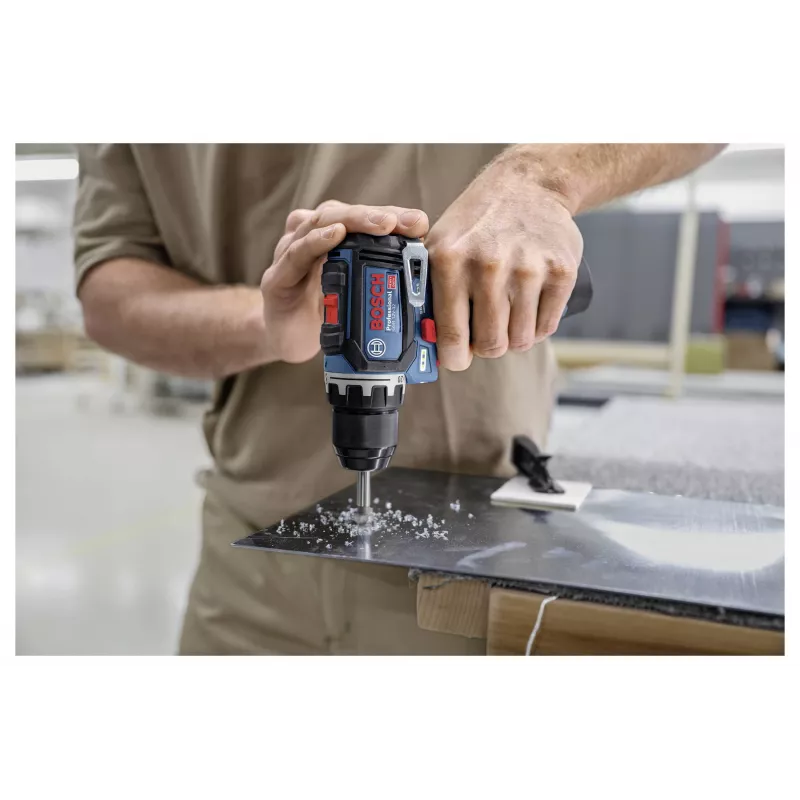 Bosch Professional 12 V 2 Ah bürstenloser Akku-Kombibohrschrauber mit 2 Akkus und Ladegerät 0615A500CF