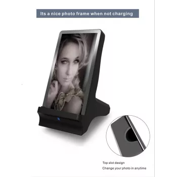 CYOO CY120787 7 inch Digitaler Bilderrahmen mit Qi-Ladepad - Schwarz