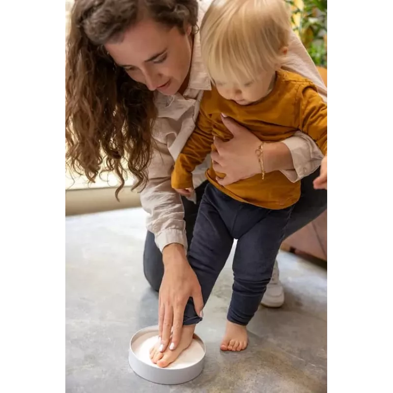 Tiny Love Magic Box Rundes Baby Hand- und Fußabdruck-Erinnerungsset