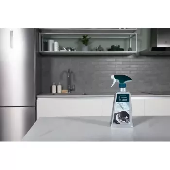 Electrolux M3SCS301 Edelstahlreiniger, 300 ml Spray