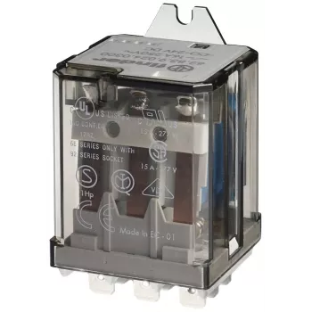 Finder 62.83.9.220.4009 Steckrelais 220V DC 16A 3 Wechsler