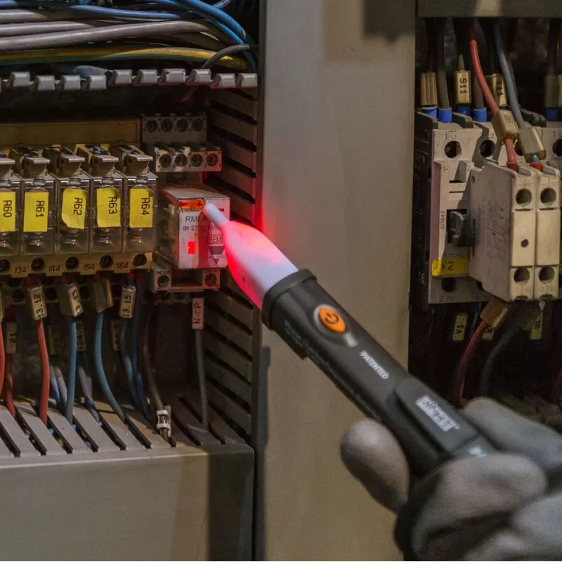 HT INSTRUMENTS Berührungsloser Spannungsprüfer HT70 (1008620)
