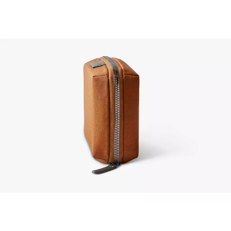 Bellroy Tech Kit Compact – Bronze Technik-Zubehör-Organizer