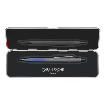 Caran d'Ache 849 Kugelschreiber Storm Blue Claim Your Style 5th Edition Medium Blaue Tinte NM849.589