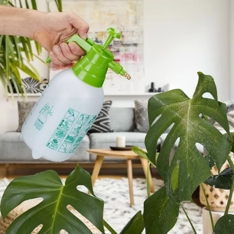 RELAXDAYS Drucksprühflasche, 1,5 L, Weiß/Grün