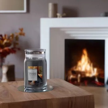 Yankee Candle Crackling Embers Kerze, groß