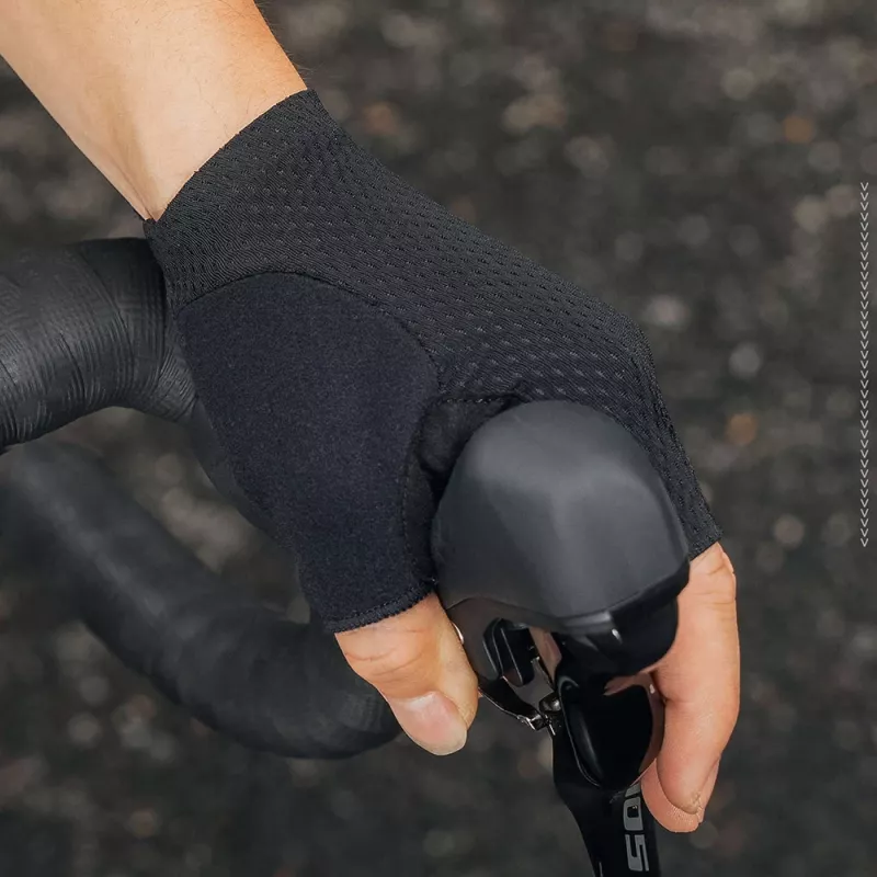 Rockbros TLS004 ROAD TO SKY kurze stoßdämpfende Fahrradhandschuhe S, Schwarz