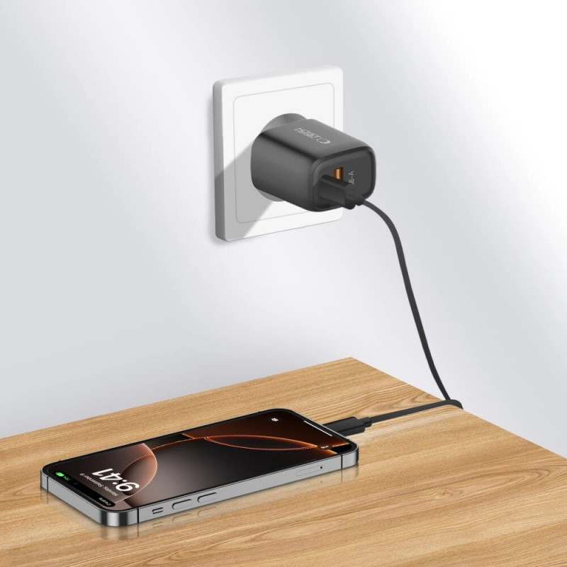 Tech-Protect NCA30 USB-A, USB-C Wandladegerät PD 30W / QC3.0, Schwarz
