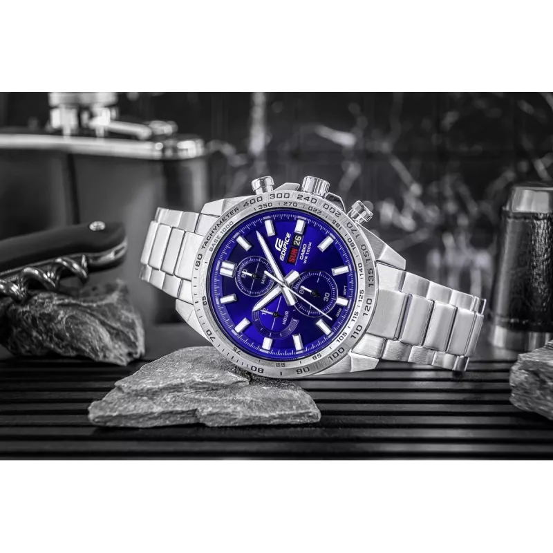 CASIO Edifice EFR-574D-2AVUEF Herren Analog Quarzuhr, 42,3 mm, blaues Zifferblatt, Edelstahlarmband