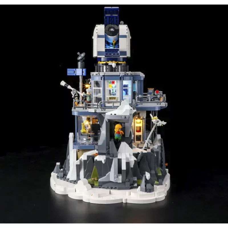 Lumibricks Alpenobservatorium, Bausatz mit Beleuchtung (1180 Teile)