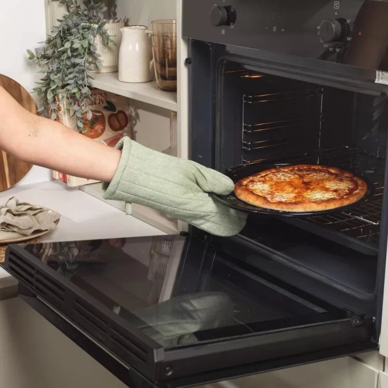 Salter BW14483 Brilliance Pizzablech 33 cm, emaillierter Stahl, PFAS-freie Antihaftbeschichtung, schwarz gesprenkelt