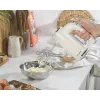 Salter EK6684CRMVDE Retro Handmixer