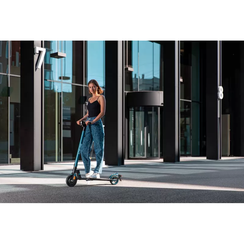 SoFlow SO1 Elektroroller, Schwarz/Türkis, 20 km/h, 100 kg Tragfähigkeit