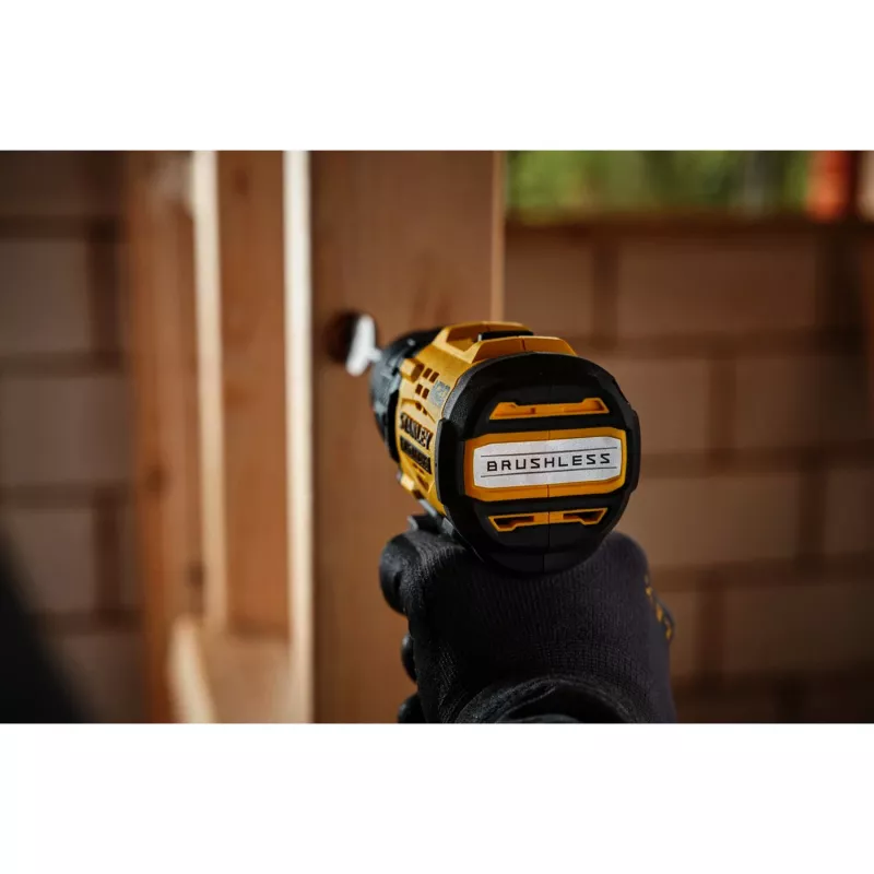 STANLEY Akku-Bohrschrauber (SFMCD714D1T-QW), 18V (Schwarz/Gelb, Li-Ion Akku 2,0 Ah, Pro-Stack Koffer)