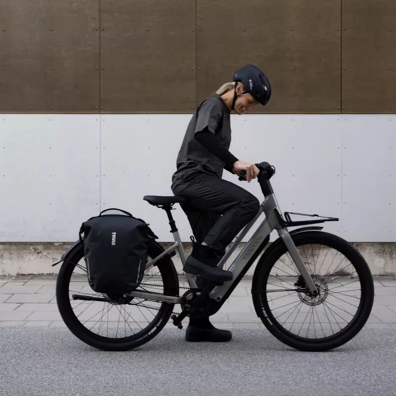 Thule 5477 Shield Pannier 22L with InLock Mid Blue