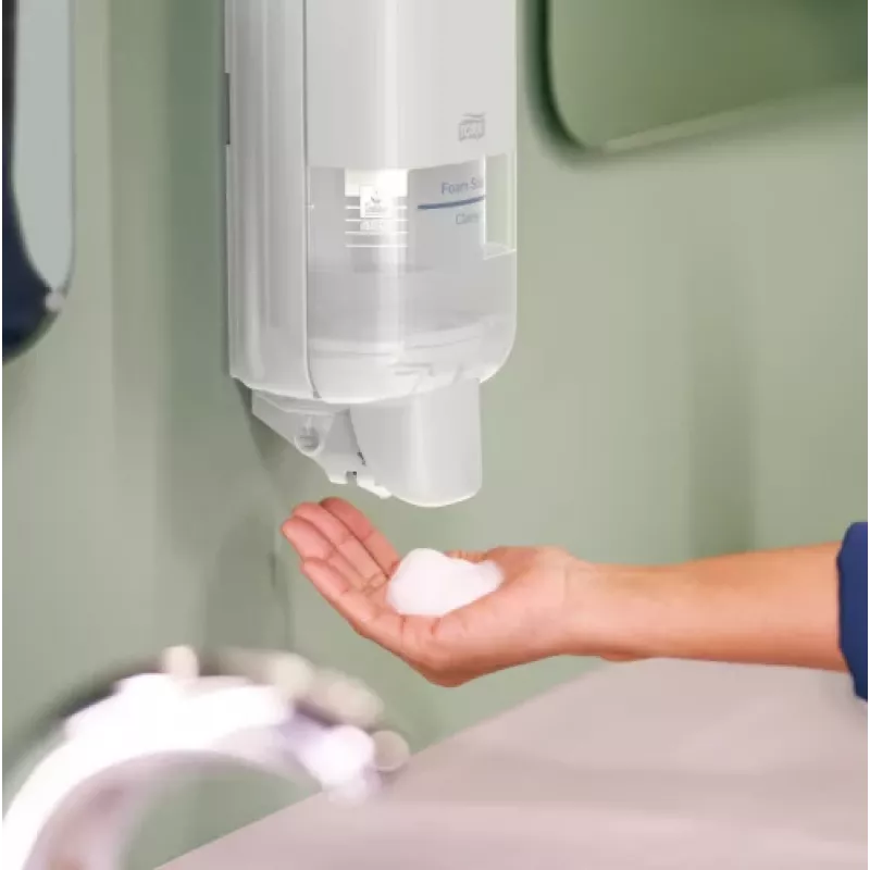 Tork S4 Seifen- und Desinfektionsmittelspender, Weiß