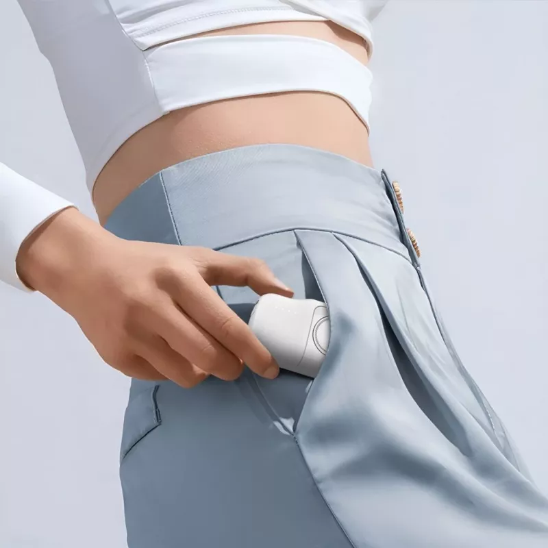 Wozinsky WF16-YLS 5000 mAh 15 W Mini-Powerbank mit Lightning und integriertem USB-C-Kabel, Weiß