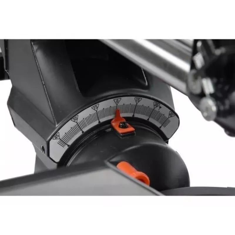 YATO Kapp- und Gehrungssäge 1800W mit Zugfunktion und Laser, 305mm